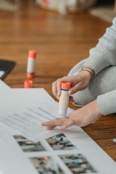 Омладински клуб – Ликовна радионица, Колажи